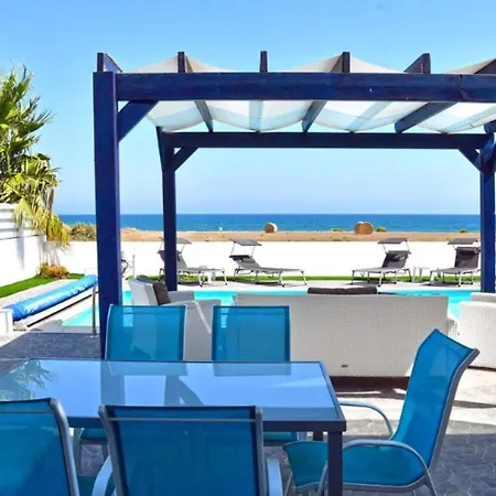 Villa With 3 Bedrooms In With Wonderful Sea View Private Pool Enclosed Garden 3 Km From The Beach