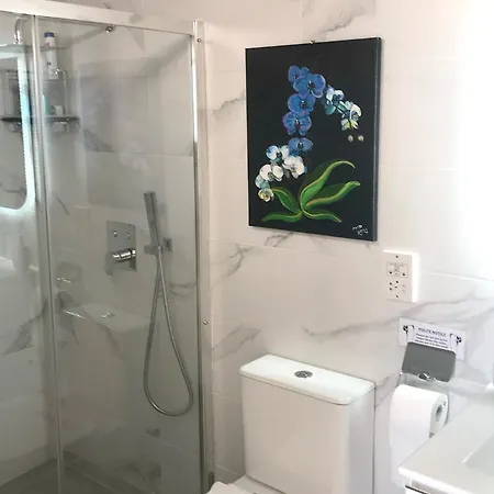 Sea View Villa: Private Pool & Garden In Villa