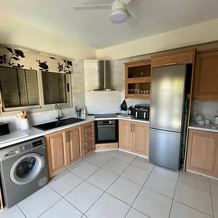 Charming With Panoramic Sea View In *